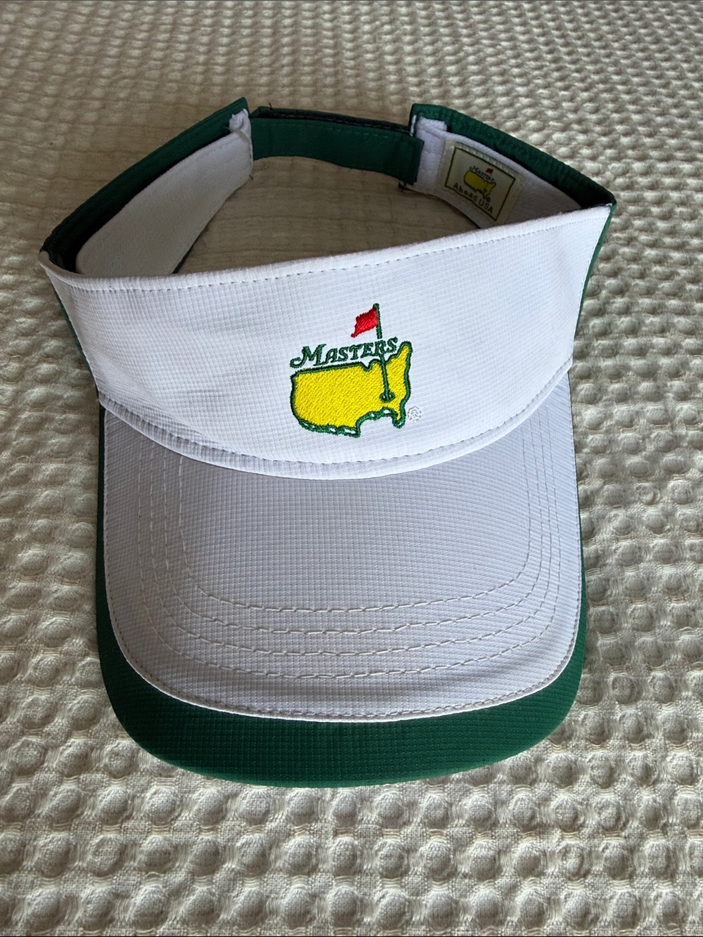 Brand New The Masters Collection White & Green Golf Visor never worn adjustable